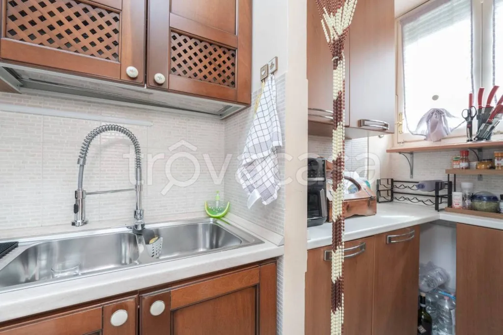 Cuisine - Panoramic Apartment with Balcony in Collegno