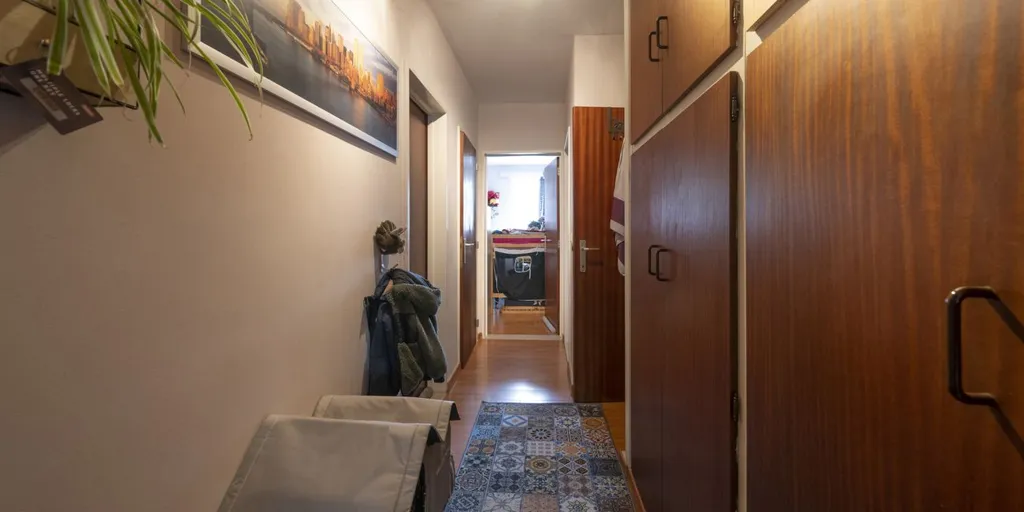 Esik - Ground Floor Apartment with Garden in Schoten