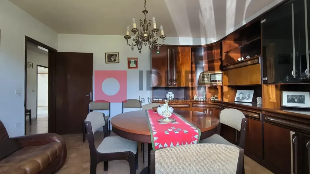 Dining Room - Detached House with Garden in Silea