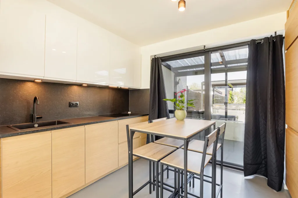 Cuisine - Maison Énergétique avec Jardin et Garage à Zevendonk