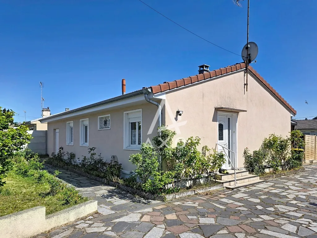 Välivaade - House with Office and Garden in Pannes
