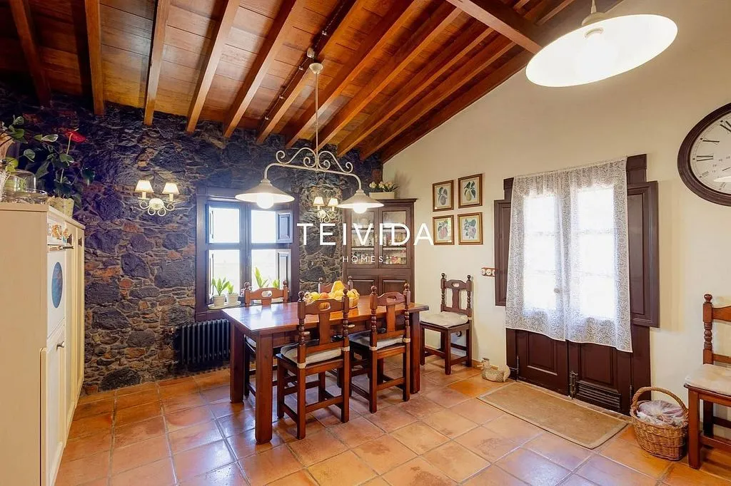Dining Room - Villa with Pool and Bodega in El Rosario