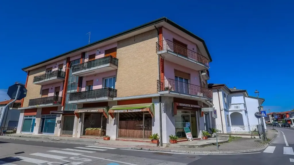 Välivaade - Spacious Apartment with Three Balconies in Campagna Lupia