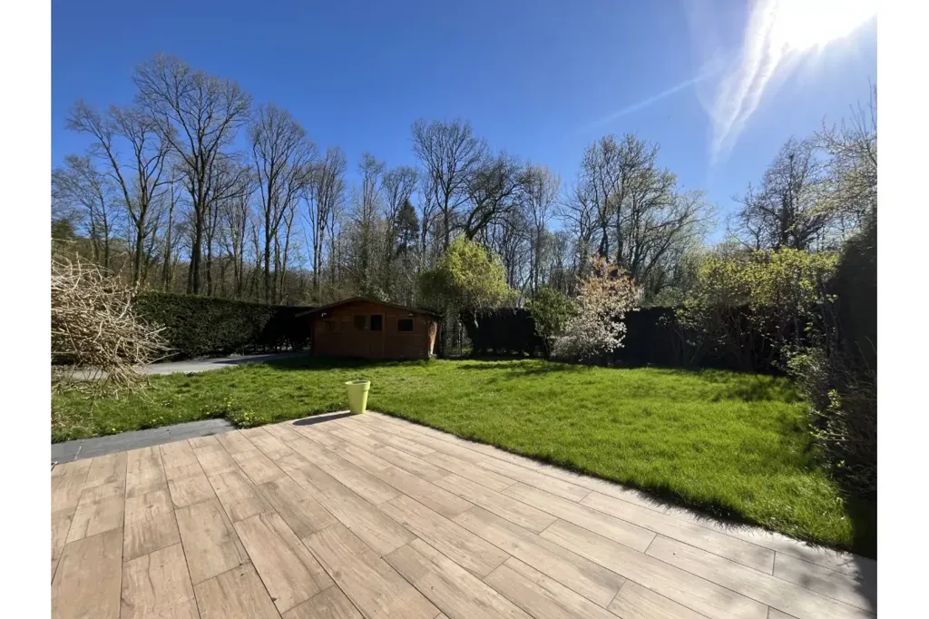 Aed - Spacious House with Solar Panels in Braine-le-Château