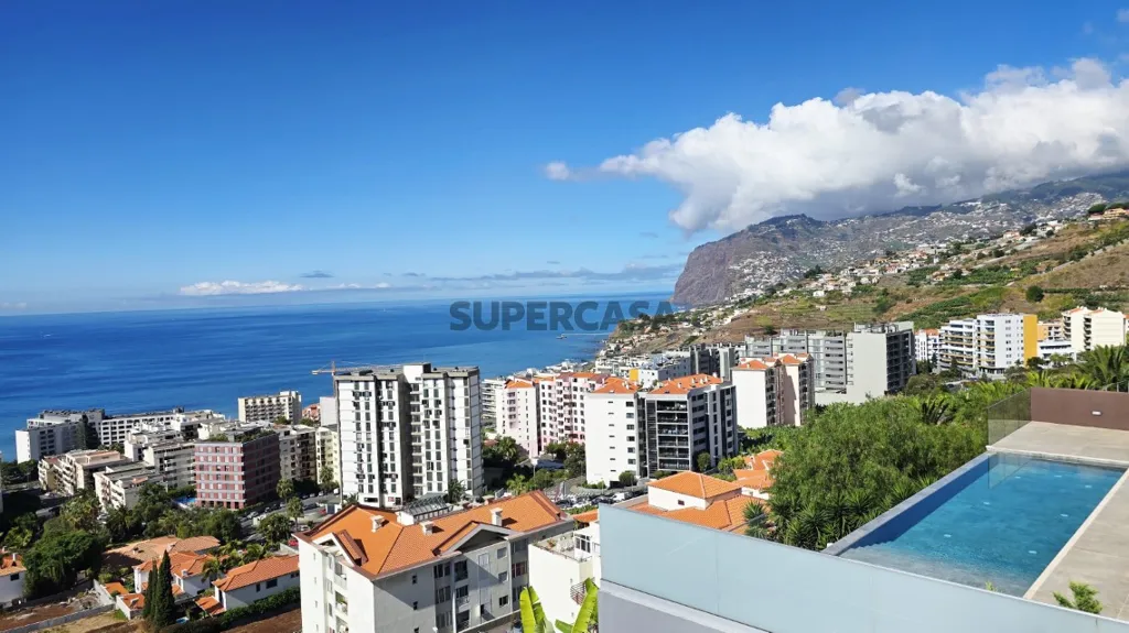 Piscine - Contemporary House with Sea View in Ajuda