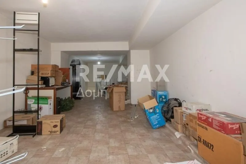 Garaaž - Commercial Space with Parking in Volos