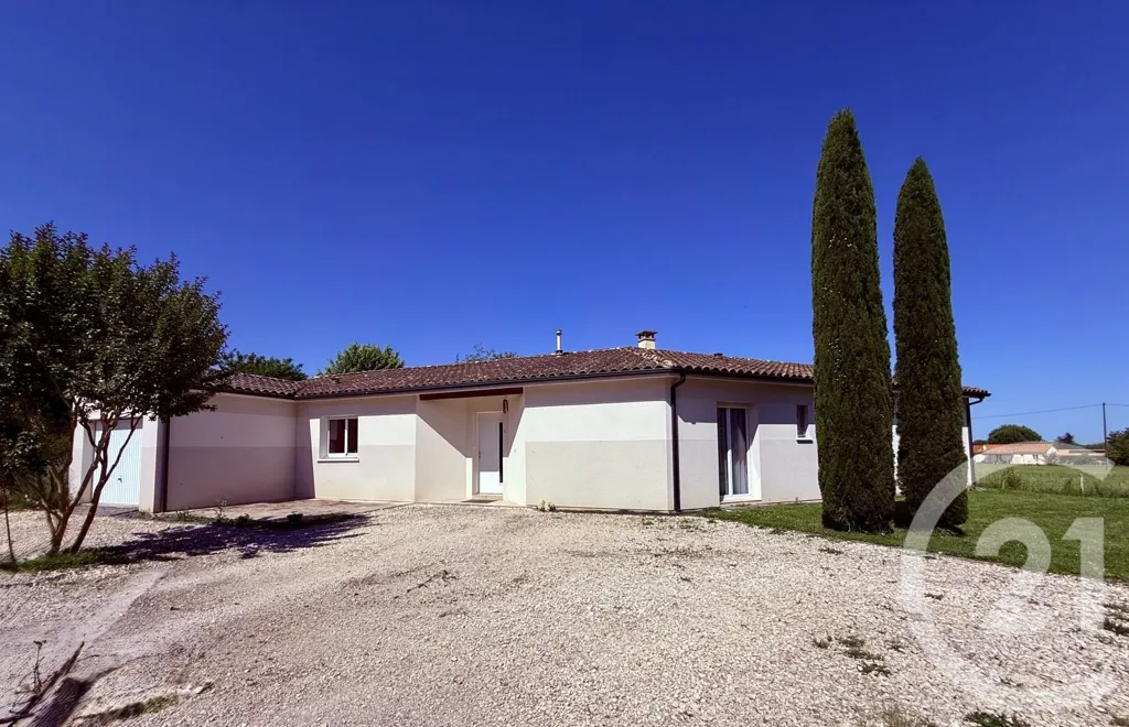 Exterior - Spacious House with Garden in Daignac