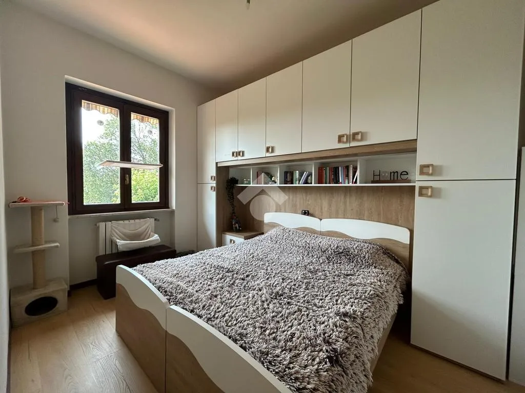Magamistoad - Semi-detached Villa with Solar Panels in Brescia