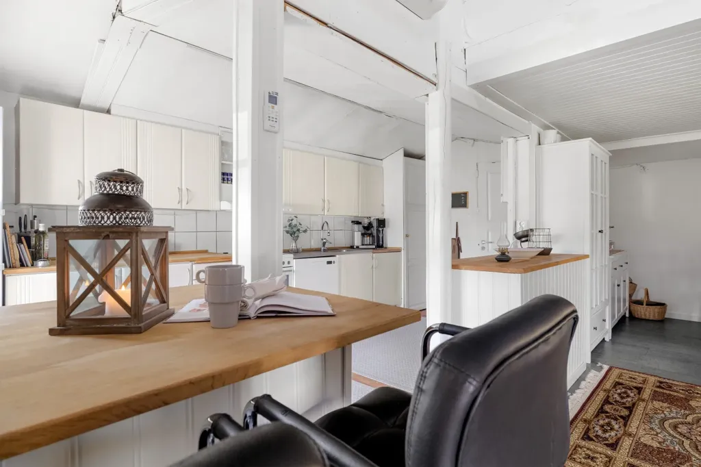 Cuisine - Contemporary Villa with Loft in Västanberg