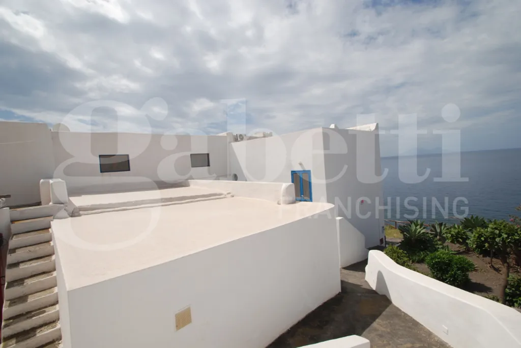 Aed - Complex with Sea View in Ginostra, Stromboli