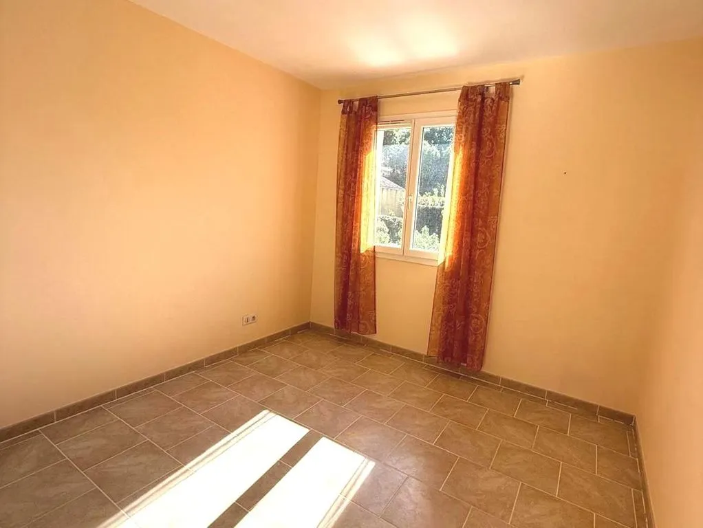 Toad - Luxury Villa with Garden in Nans-les-Pins