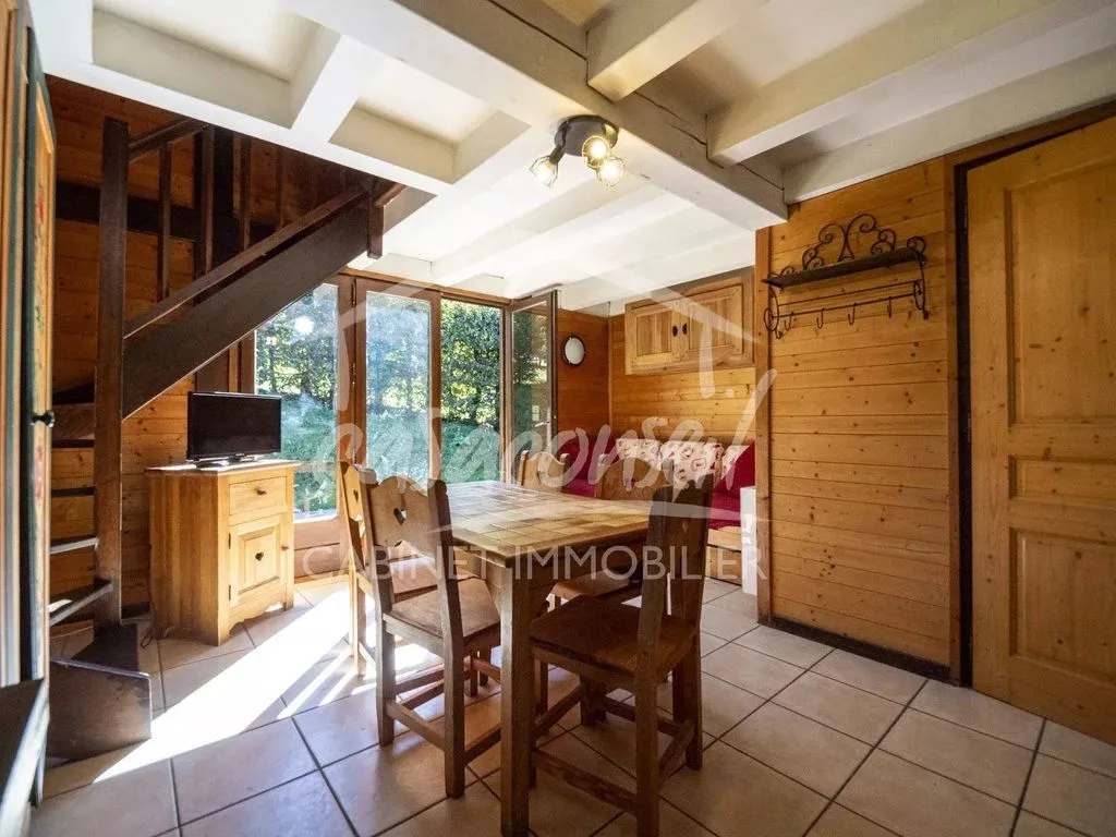 Salle à manger - Chalet Luxueux avec Terrasse à Saint-Gervais-les-Bains