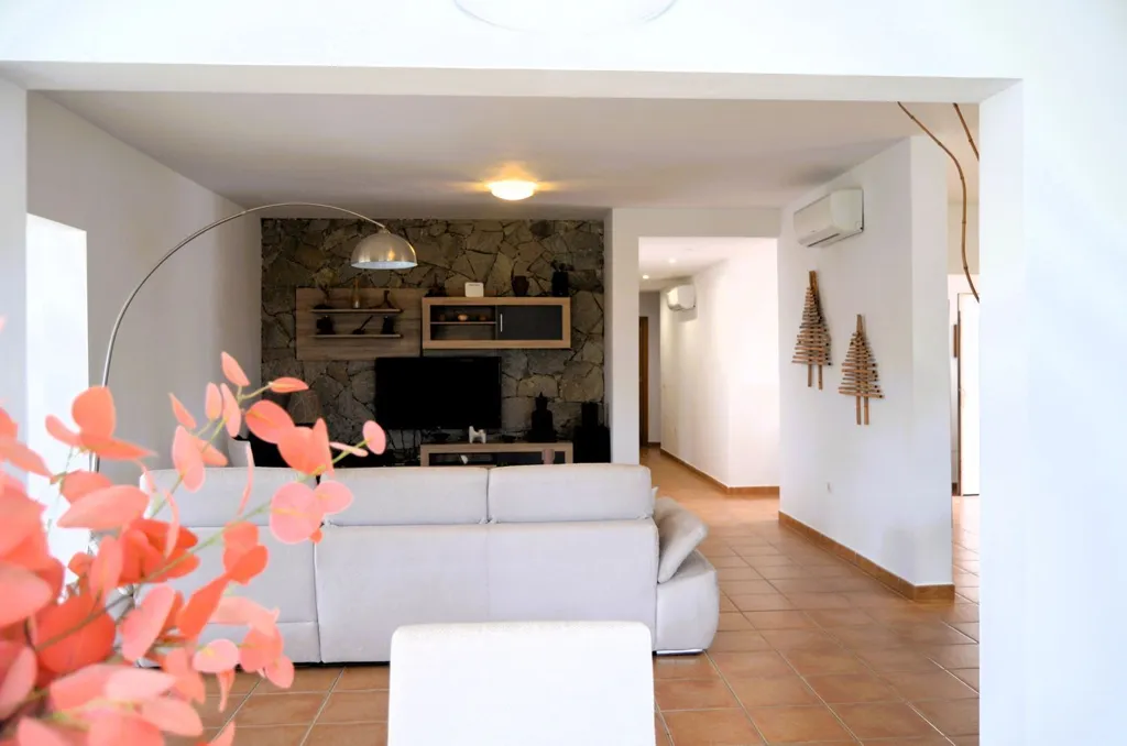 Elutuba - Independent Chalet with Pool in La Oliva