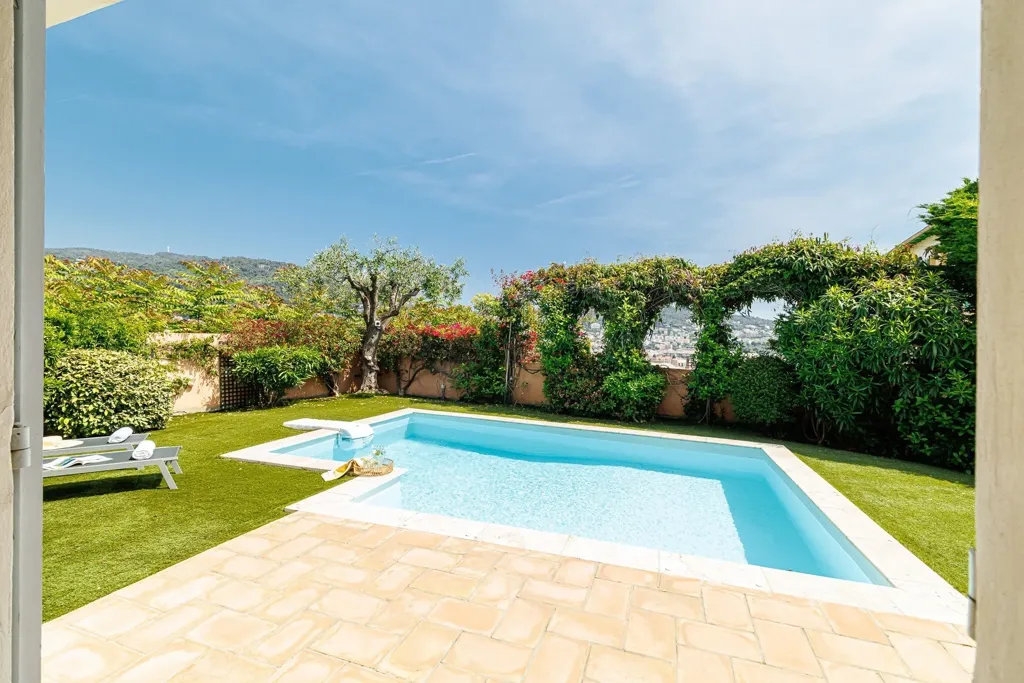 Pool - Character House with Pool in Nice Cimiez