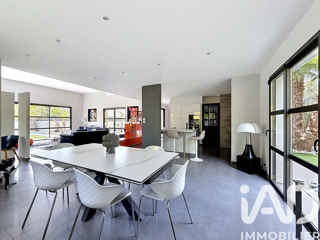 Salle à manger - Villa d'Architecte avec Piscine à Béziers