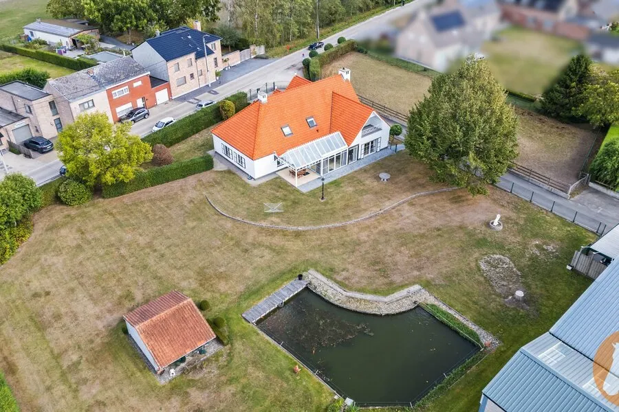 Õhuvaade - Equestrian Facility with Villa in Mechelen