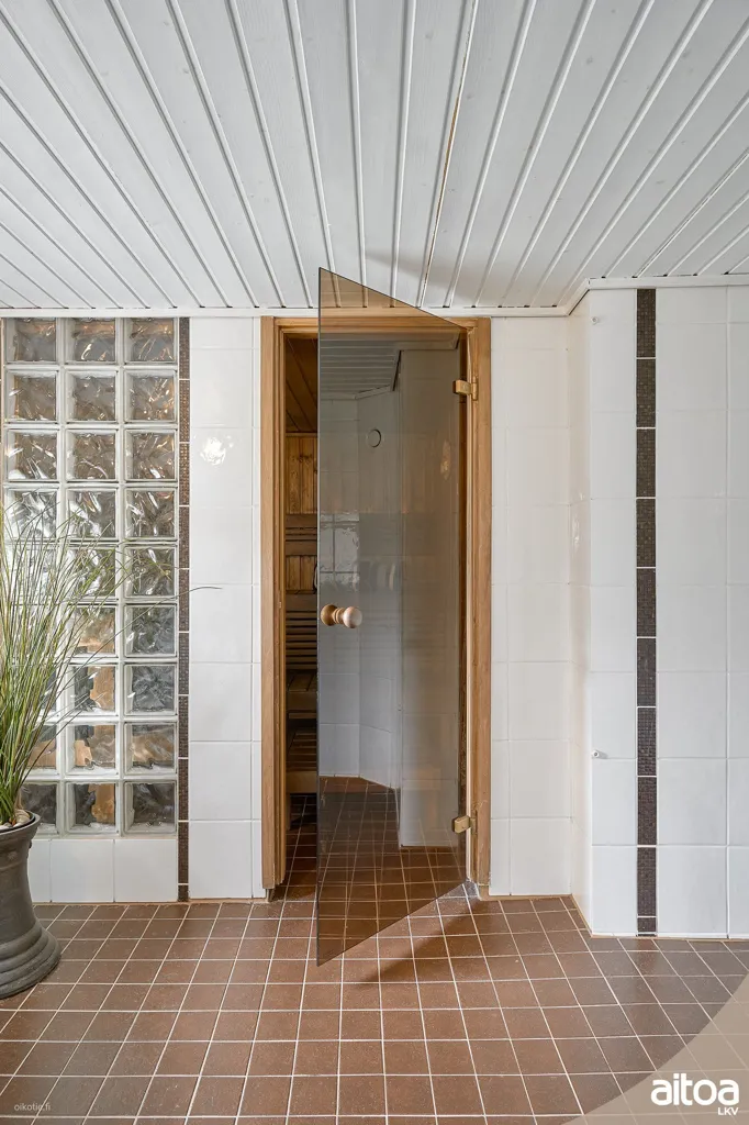 Entrée - Renovated House with Sauna in Helsinki