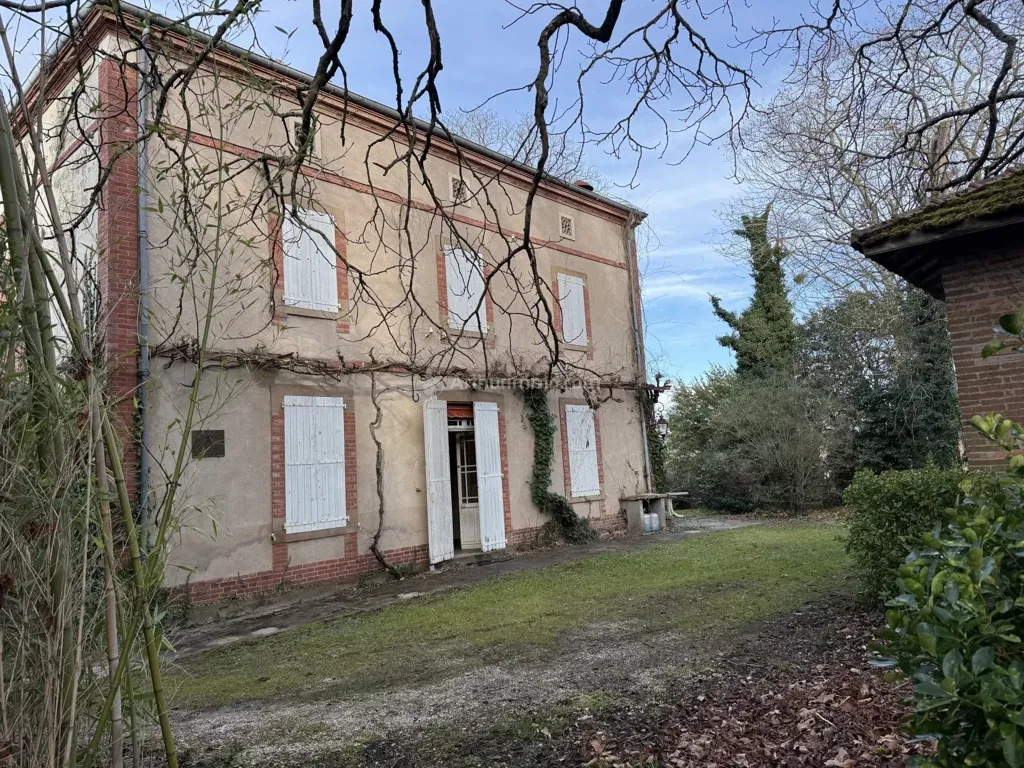 Exterior - Maison de Maître with Garden in Carmaux