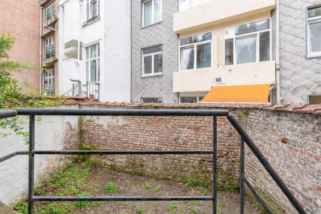 Aed - Duplex Apartment with Garden in Forest