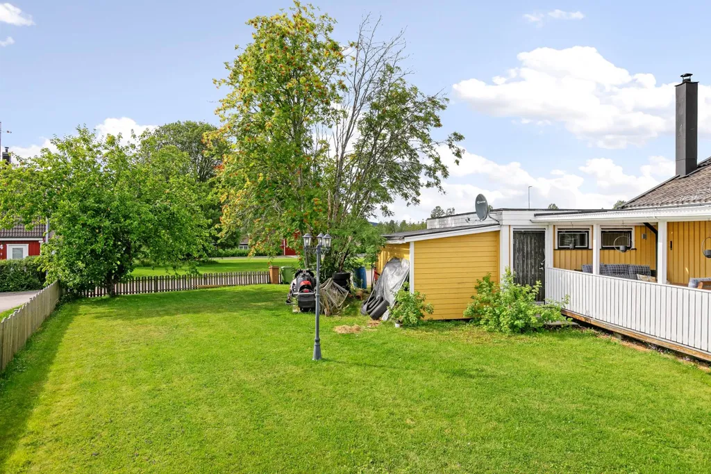 Aed - Charming Villa with Pool in Marstrand