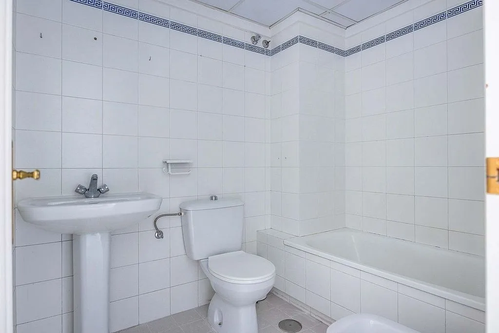 Salles de bain - Apartment with Pool and Terrace in Ciudad Aljarafe