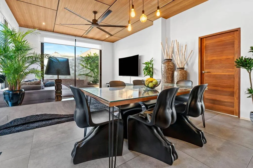 Salle à manger - Luxury Flat with Pool in San José, Balearic Islands