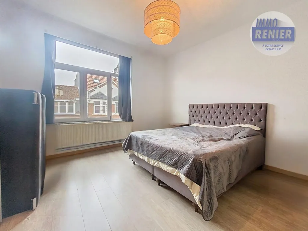 Magamistoad - Rental Property with Shops in Anderlecht