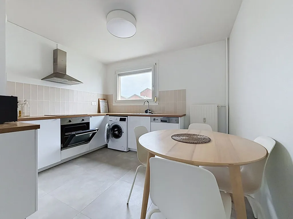 Appartement Refait à Neuf avec Parking à Nancy