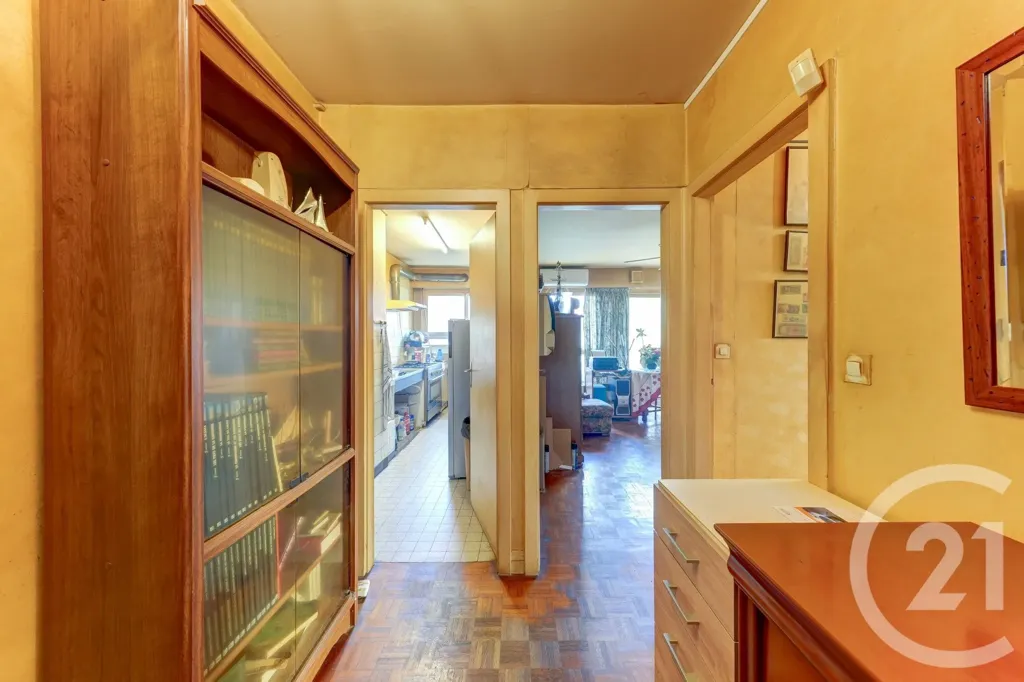 Entrée - Appartement F3 avec Balcon Sud/Est à Lyon 3ème