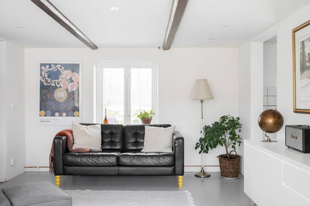 Living Room - Spacious Villa with Garden in Lund