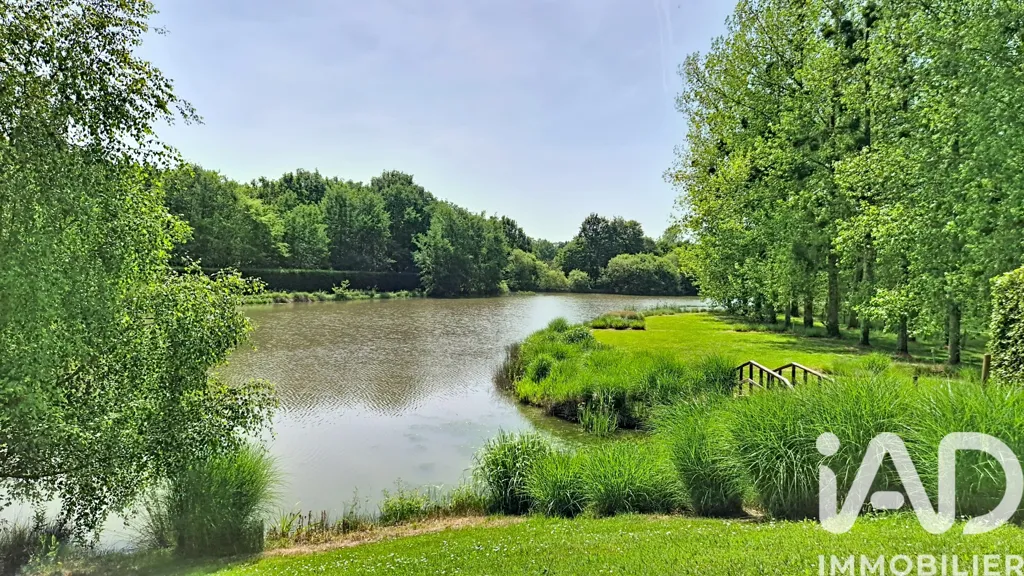 Aed - Architectural House with Private Lake in Combreux
