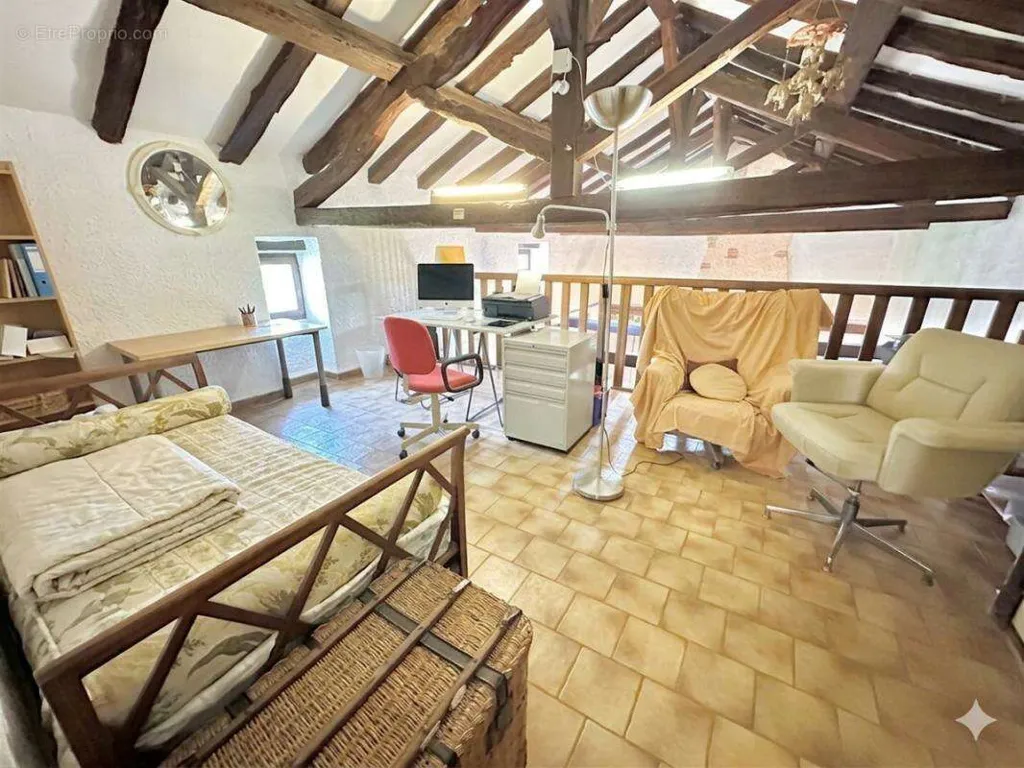 Chambres - Maison de 5 Chambres avec Piscine à Cahors