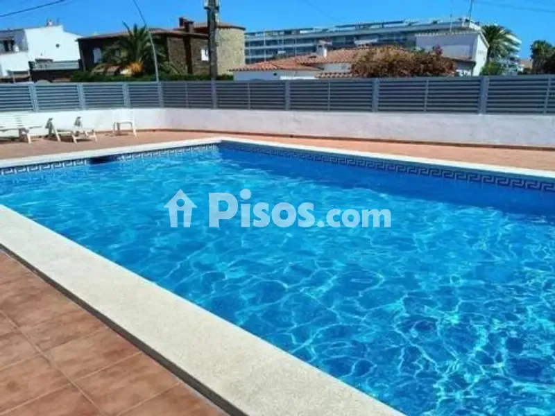 Piscine - Maison 3 chambres à ES