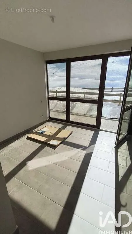 Elutuba - New Flat with Ski View in La Mongie