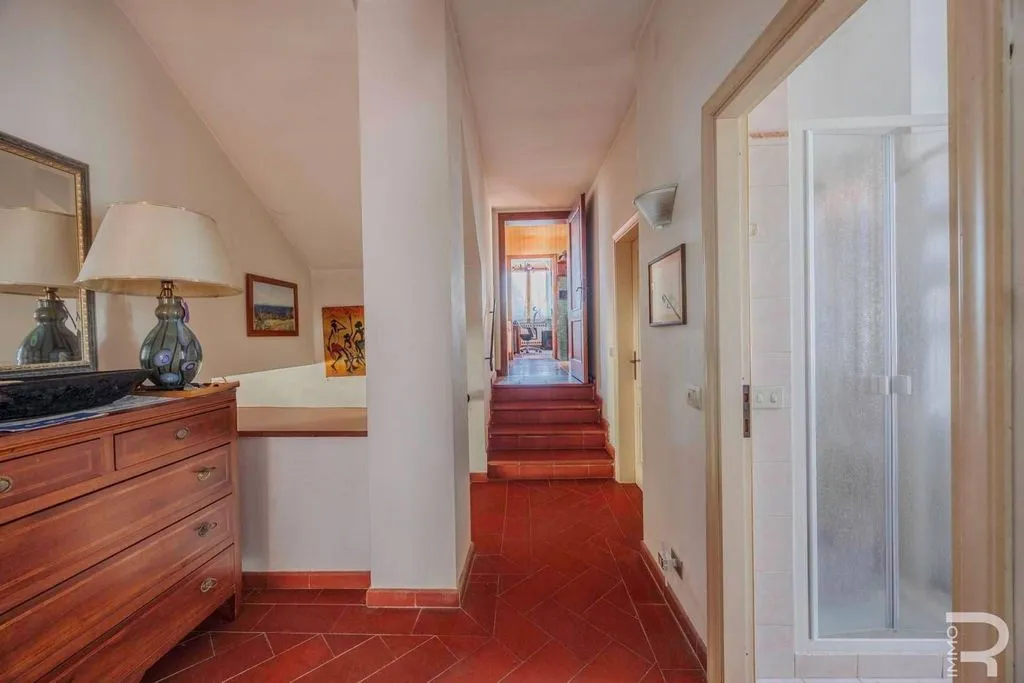 Esik - Luxury Villa with Olive Garden in Sinalunga