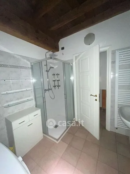 Salles de bain - Fully Furnished Flat with Balcony in Cuneo