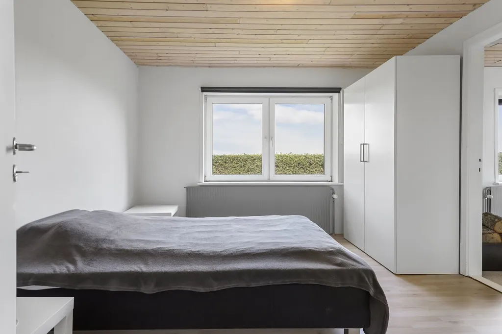 Bedrooms - 1952 Villa with Garden in Aars