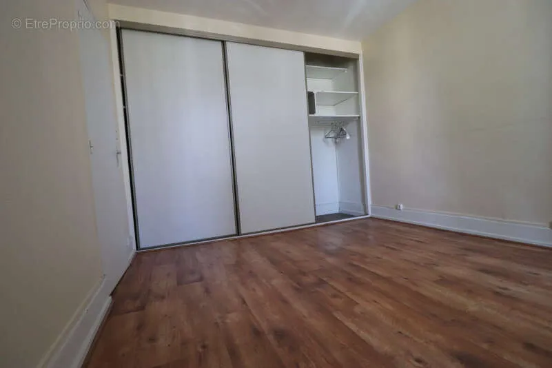 Appartement 6 pièces à Nevers