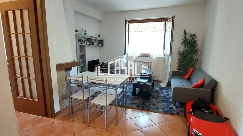 Séjour - Quadrilocale with Balcony in Londa