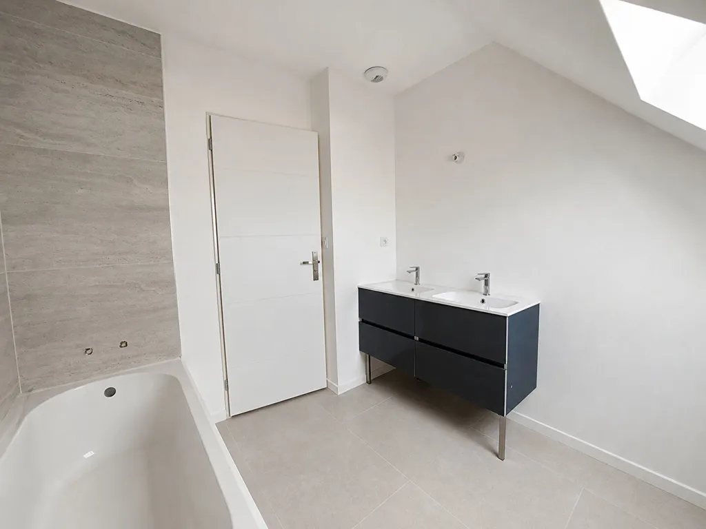 Bagni - New 6-Piece House in La Haye Malherbe