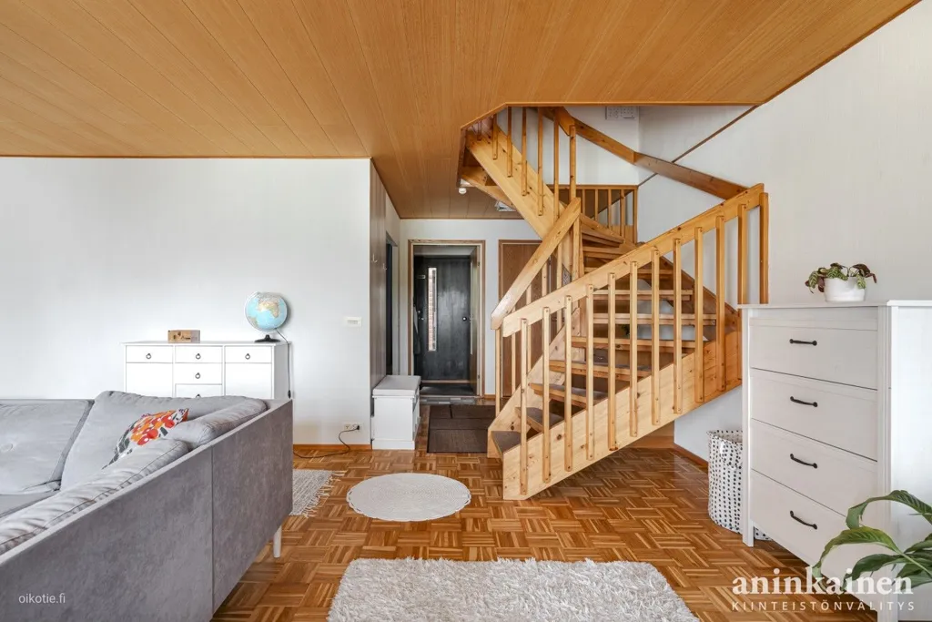 Toad - Two-Level Terraced House with Private Yard in Koivula
