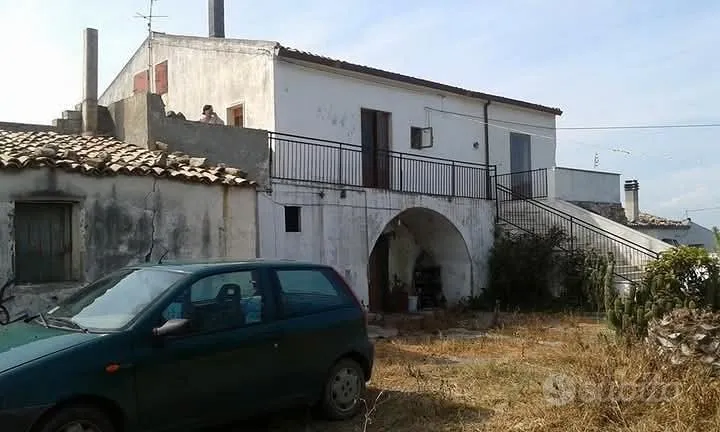 Välivaade - Agriturismo with Farmhouse in Rotondella
