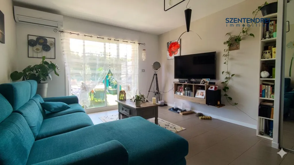 Séjour - Appartement 3 Pièces avec Jardins à Lunel Nord
