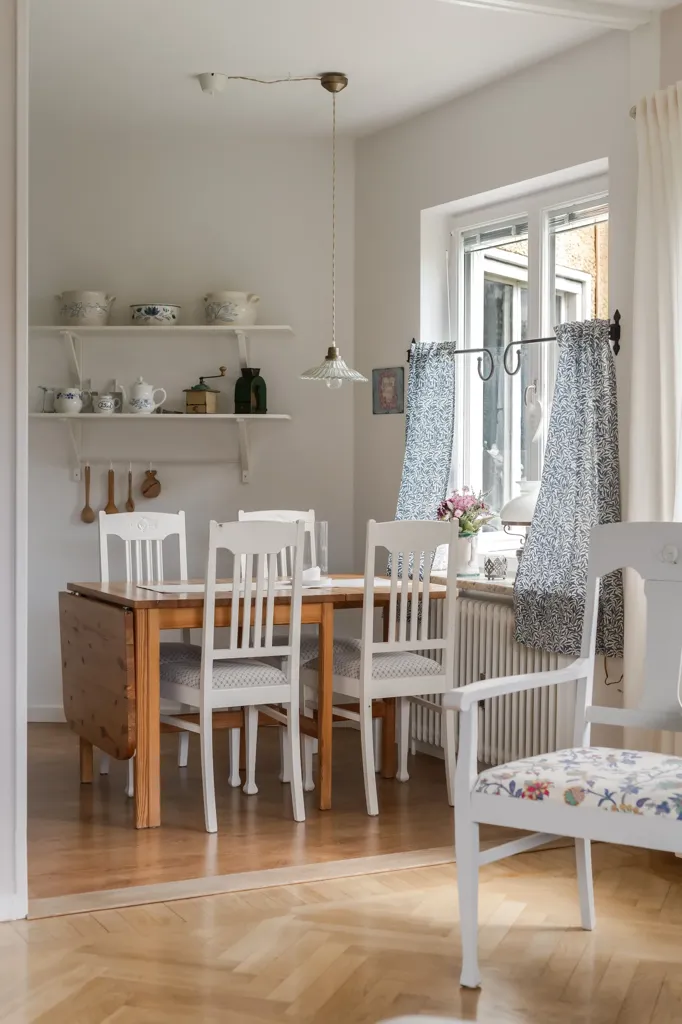 Söögituba - Two-Room Apartment with Private Terrace in Östergötland