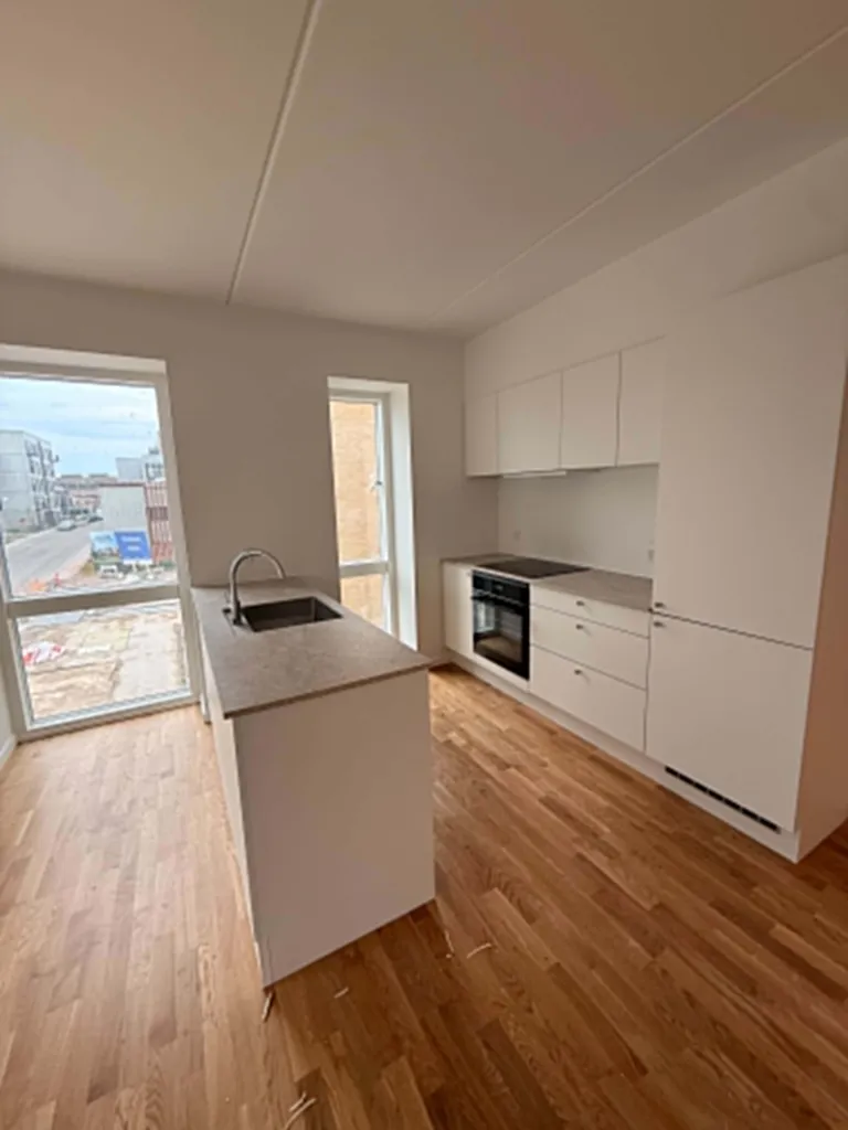 Cuisine - 4-Bed Apartment with Balcony in Hedehusene