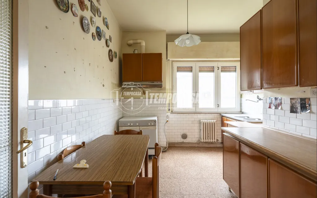 Cuisine - Divisible Apartment in Central Civitanova Marche