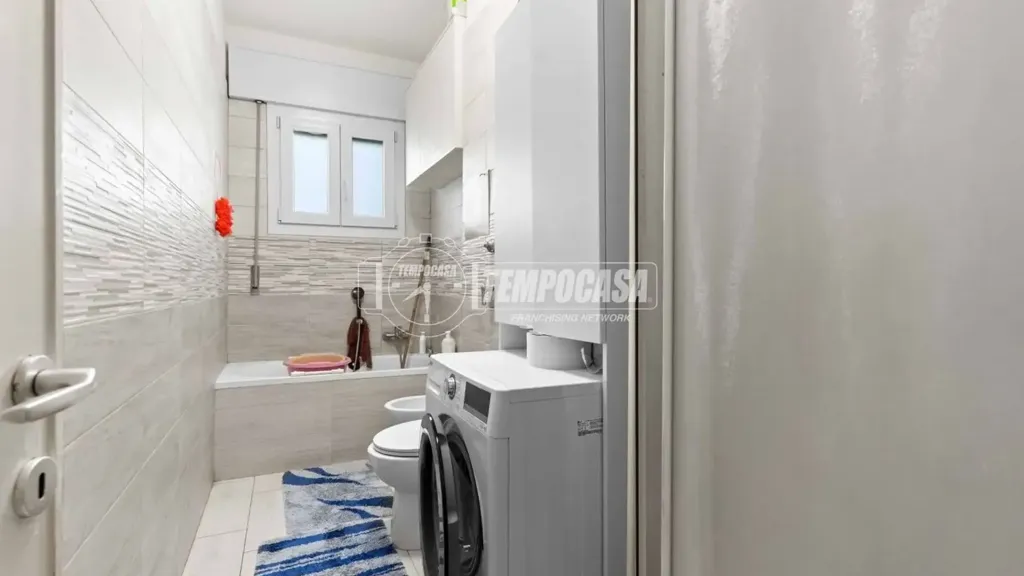 Salles de bain - Apartment with Balcony in Milan