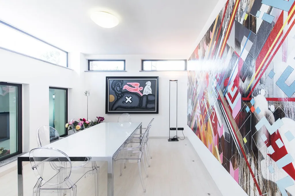Dining Room - Luxury Villa with Indoor Pool in Pantigliate
