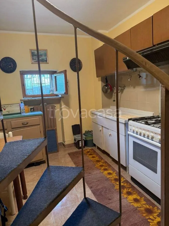 Cuisine - Charming Cottage with Balcony in Reano