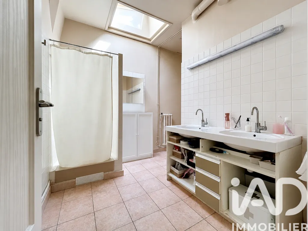 Salles de bain - Appartement de Prestige avec Vue Élevée à Paris